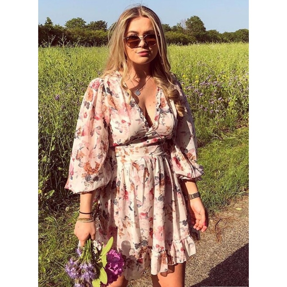 Floral ruffle trim mini dress - Picture 2 of 10
